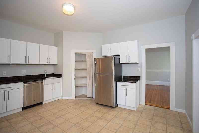 Apartment For Rent - 222 Prospect St #3<br/> Cambridge, MA 02139