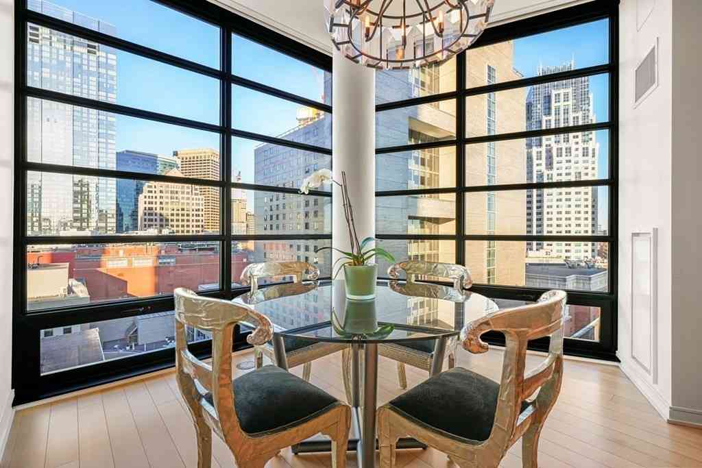 Condo For Sale - 580 Washington St #PH3<br/> Boston, MA 02111