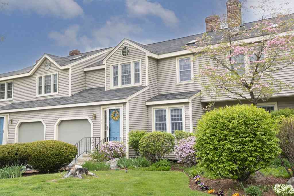 Condo For Sale - 25 Harrington Farms Way #25<br/> Shrewsbury, MA 01545