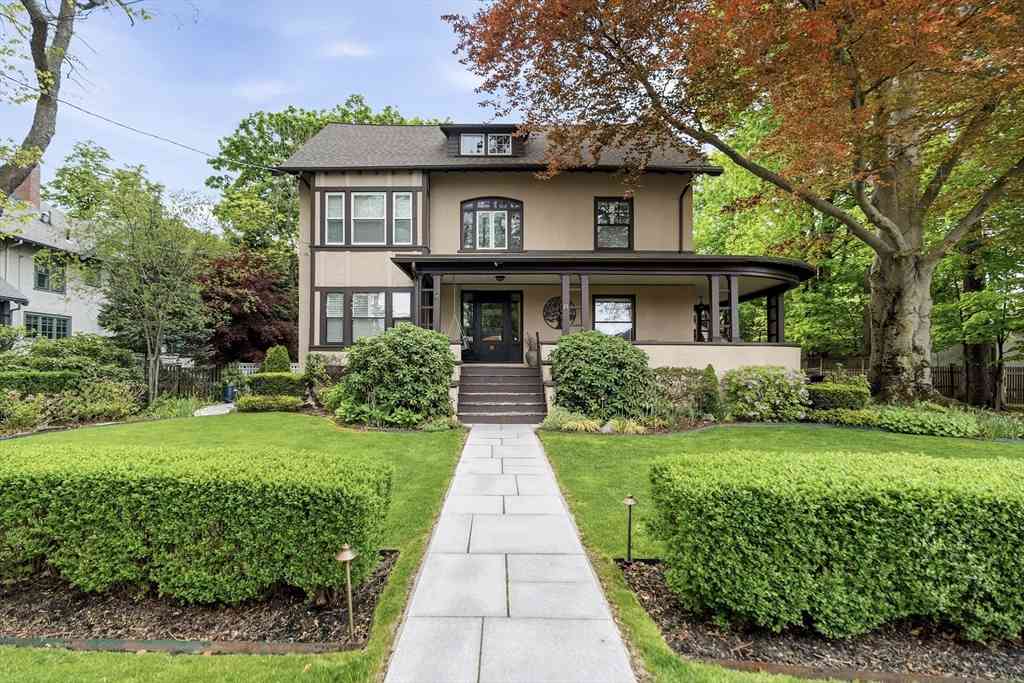Homes For Rent - 21 Clover St<br/> Belmont, MA 02478