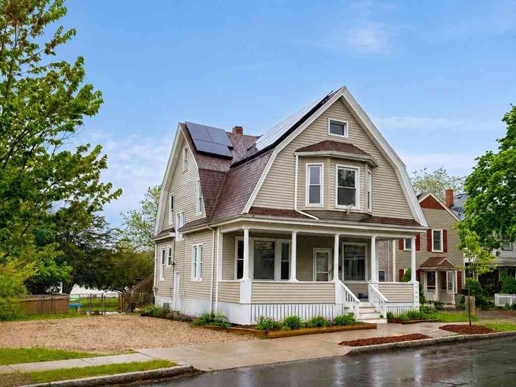 Homes For Sale - 189 Shawmut Ave<br/> New Bedford, MA 02740