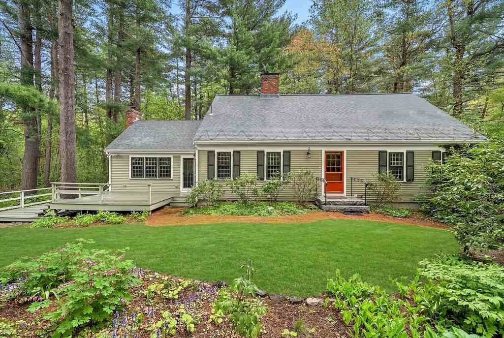 Homes For Sale - 6 Brewster Rd<br/> Middlesex County, Wayland, MA 01778