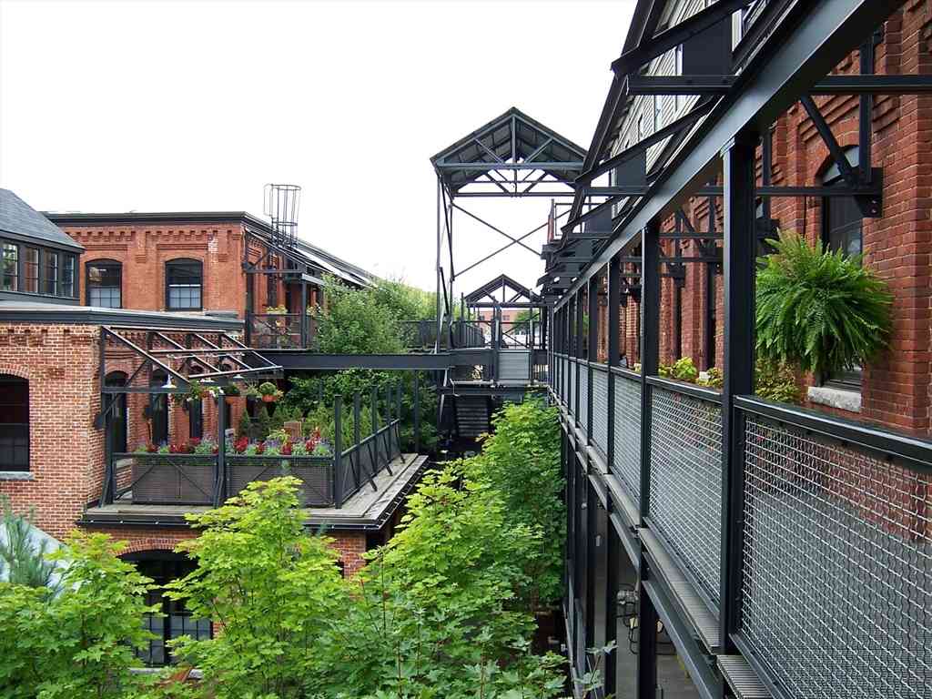 Condo For Sale - 1 Tannery Brook Row #1F<br/> Somerville, MA 02144