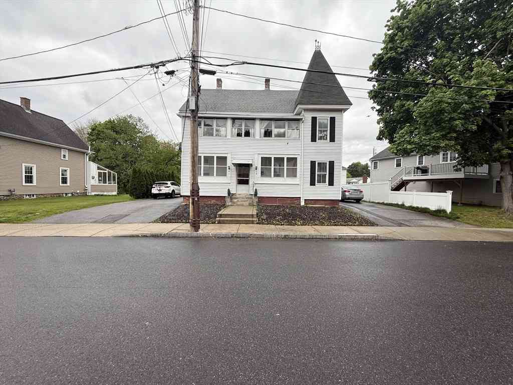 Homes For Rent - 39-41 Green St<br/> Hudson, MA 01749