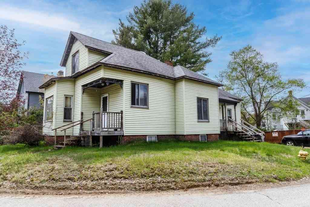 Homes For Sale - 42 Circle Street<br/> Worcester County, Templeton, MA 01436