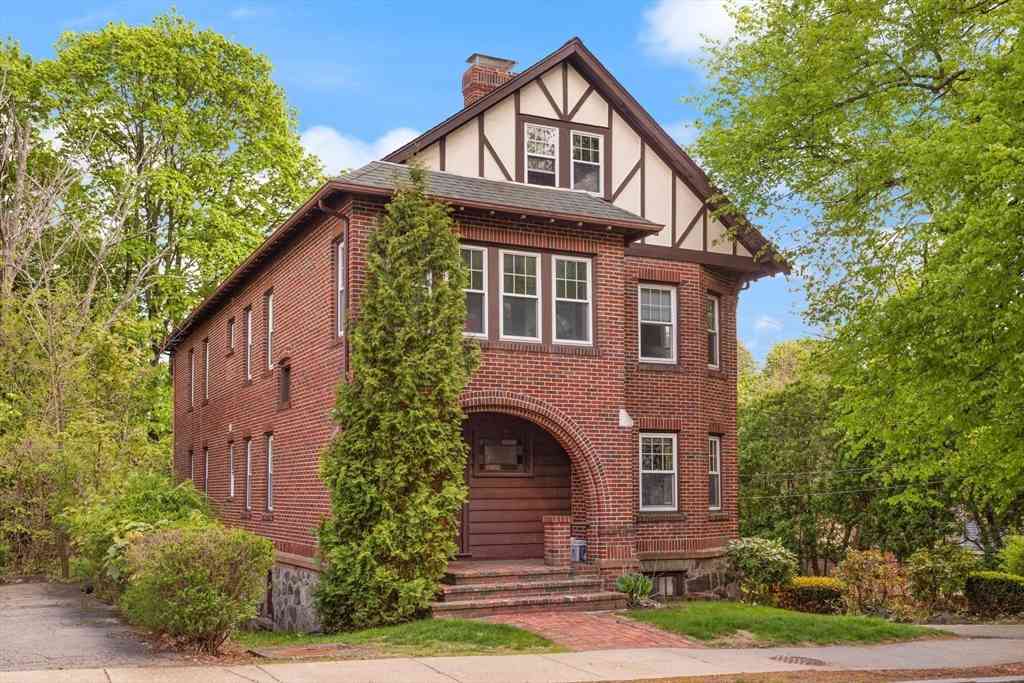 Multifamily For Rent - 47 Park Ave Ext<br/> Arlington, MA 02474