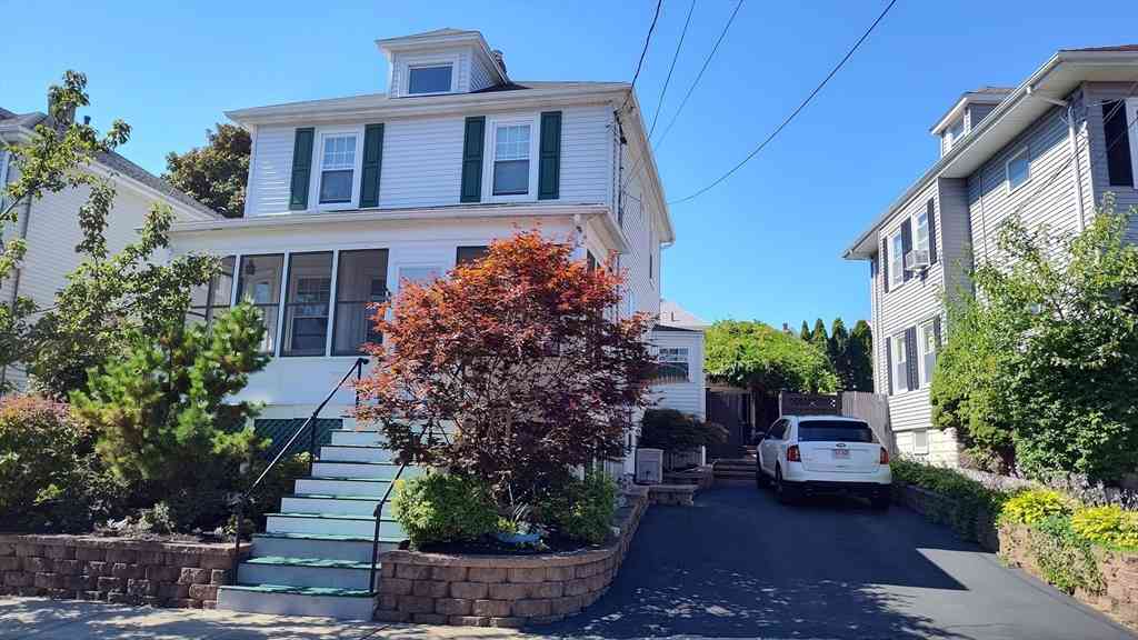 Homes For Sale - 42 Freeman Ave<br/> Middlesex County, Everett, MA 02149