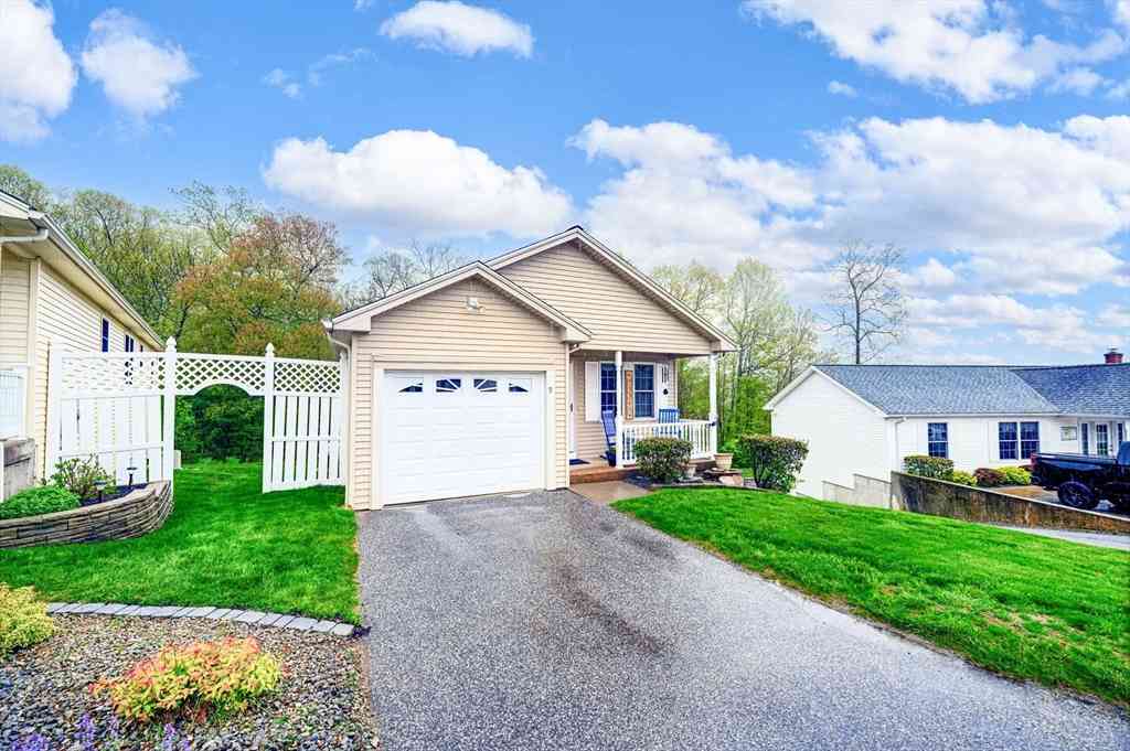 Condo For Sale - 92 Furnace Ave #9<br/> Tolland County, Stafford, CT 06076