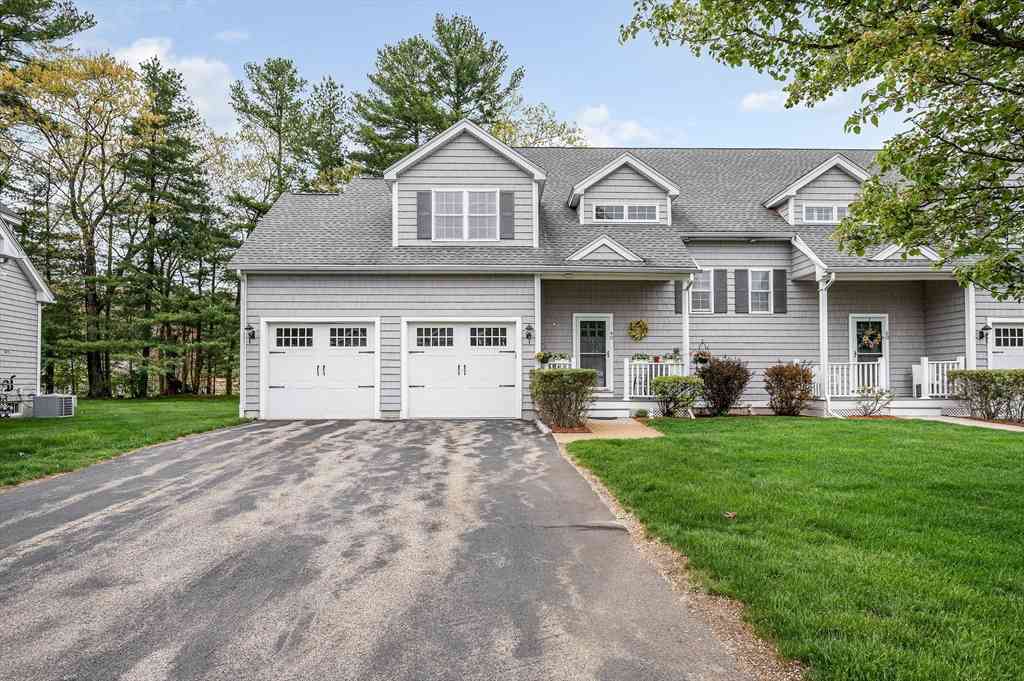 Condo For Sale - 40 Lynnes Way #40<br/> Middlesex County, Tewksbury, MA 01876