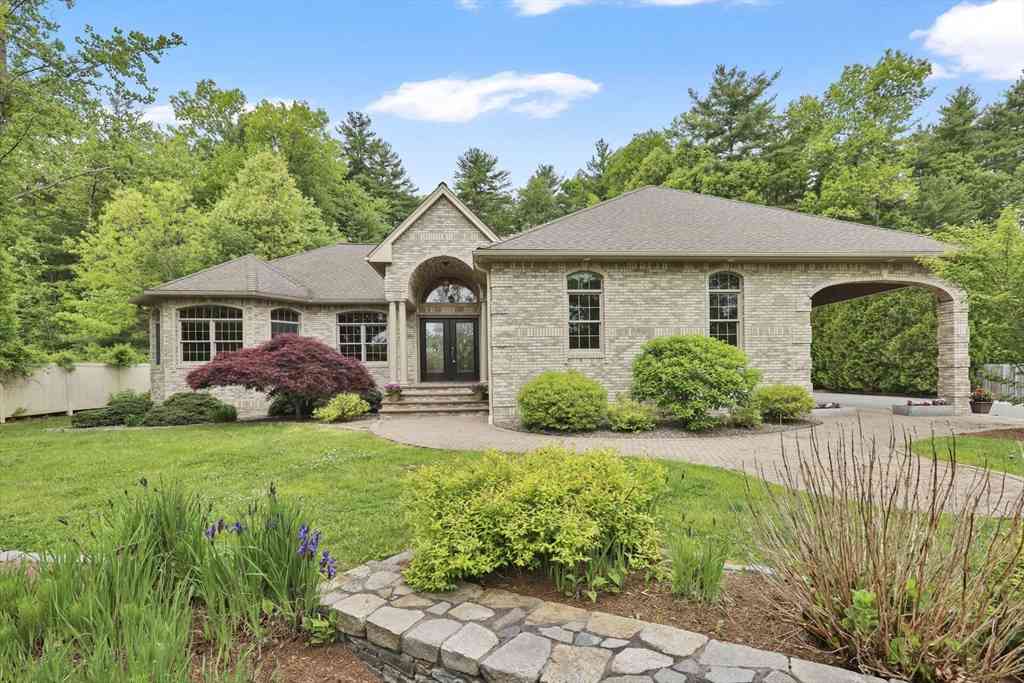Homes For Sale - 357 Westerly Cir<br/> Hampden County, Ludlow, MA 01056