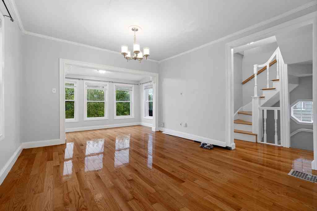 Homes For Rent - 7 Pine St #2<br/> Malden, MA 02148