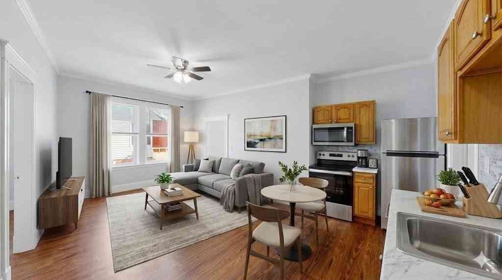 Apartment For Rent - 10 Porter Street Court #1<br/> Salem, MA 01970