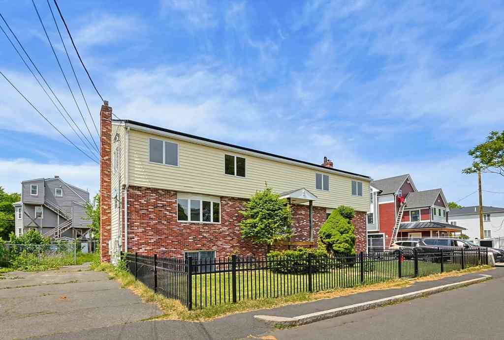 Homes For Rent - 20-22 Cyril St<br/> Quincy, MA 02169