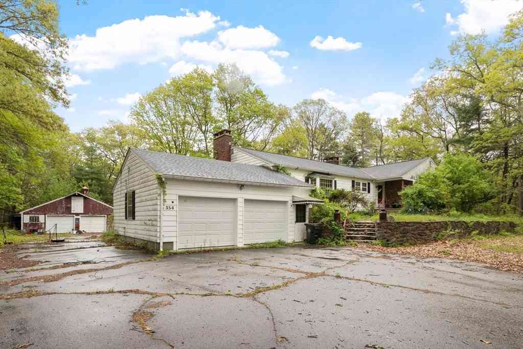 Homes For Sale - 354 Maple St<br/> Norfolk County, Bellingham, MA 02019