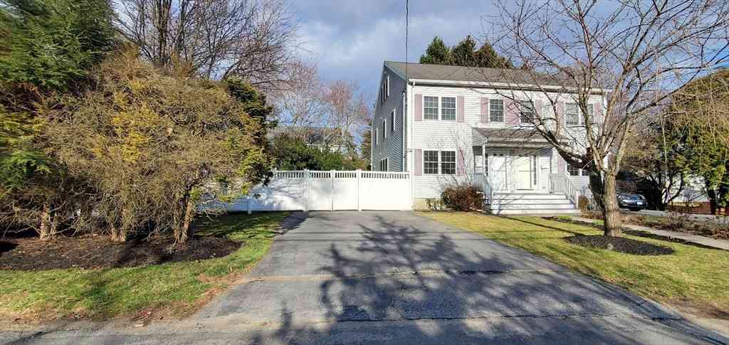 Homes For Rent - 11 Highlandview Ave #11<br/> Winchester, MA 01890