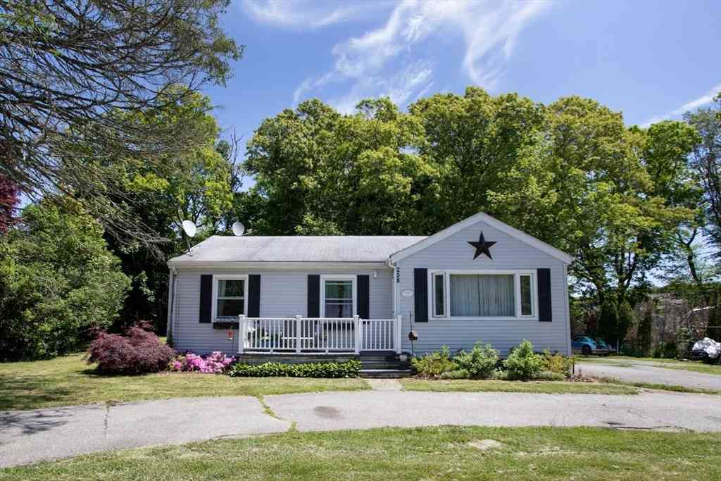 Homes For Sale - 258 Sanford Rd<br/> Bristol County, Westport, MA 02790