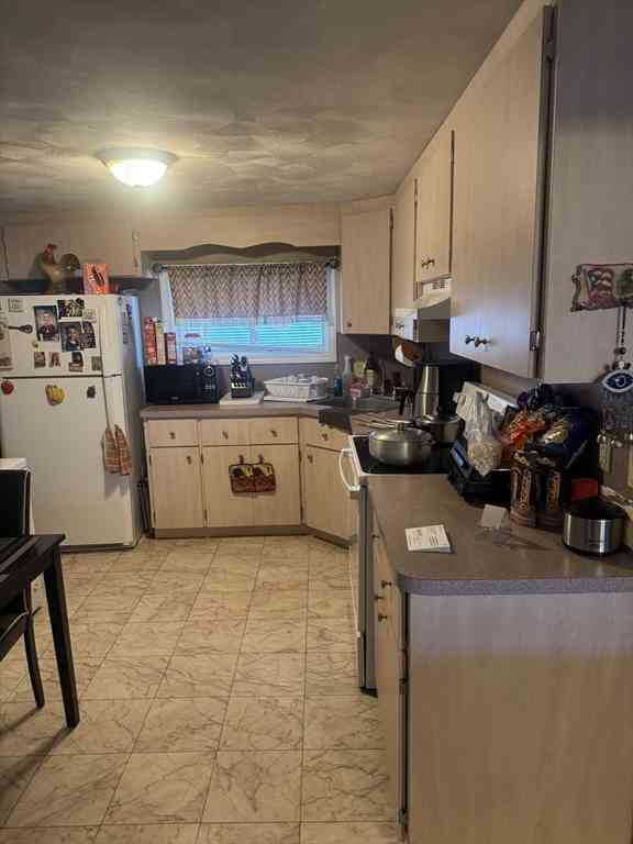 Apartment For Rent - 21 Cook #1<br/> Chelsea, MA 02150