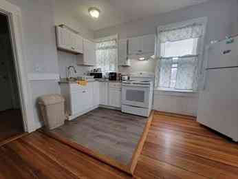 Apartment For Rent - 139 Franklin  Street #5<br/> Lynn, MA 01902