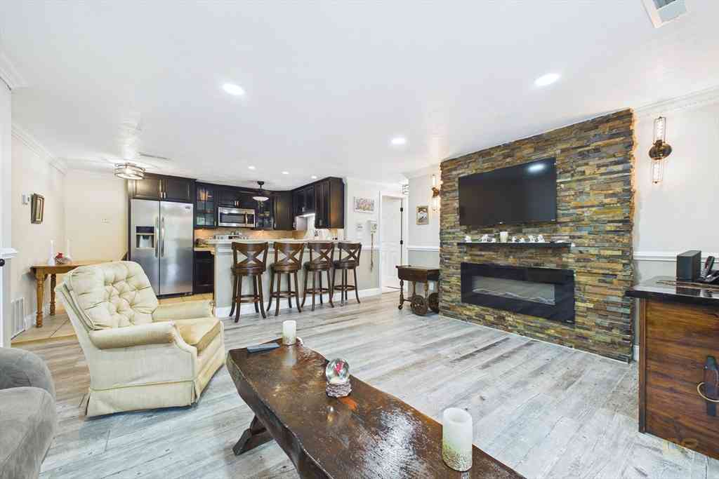 Condo For Sale - 1619 Braley Rd #98<br/> New Bedford, MA 02745