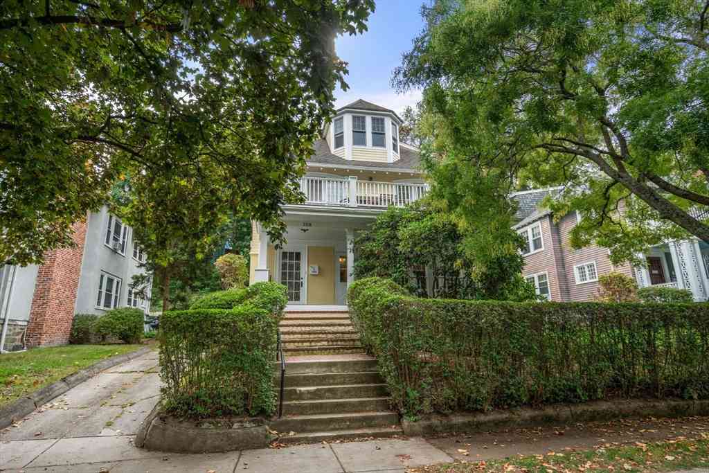 Condo For Rent - 108 Columbia #1<br/> Brookline, MA 02446