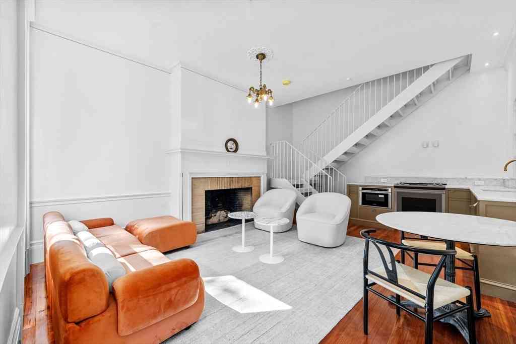 Apartment For Rent - 320 Tappan Street #1<br/> Brookline, MA 02445