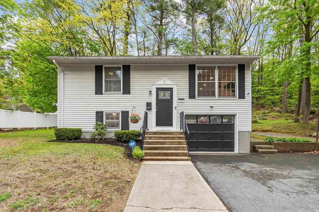 Homes For Sale - 544 Elm St<br/> Fitchburg, MA 01420