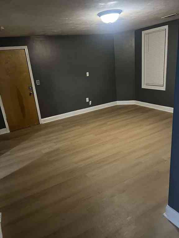 Apartment For Rent - 231 Cohannet St #1<br/> Bristol County, Taunton, MA 02780