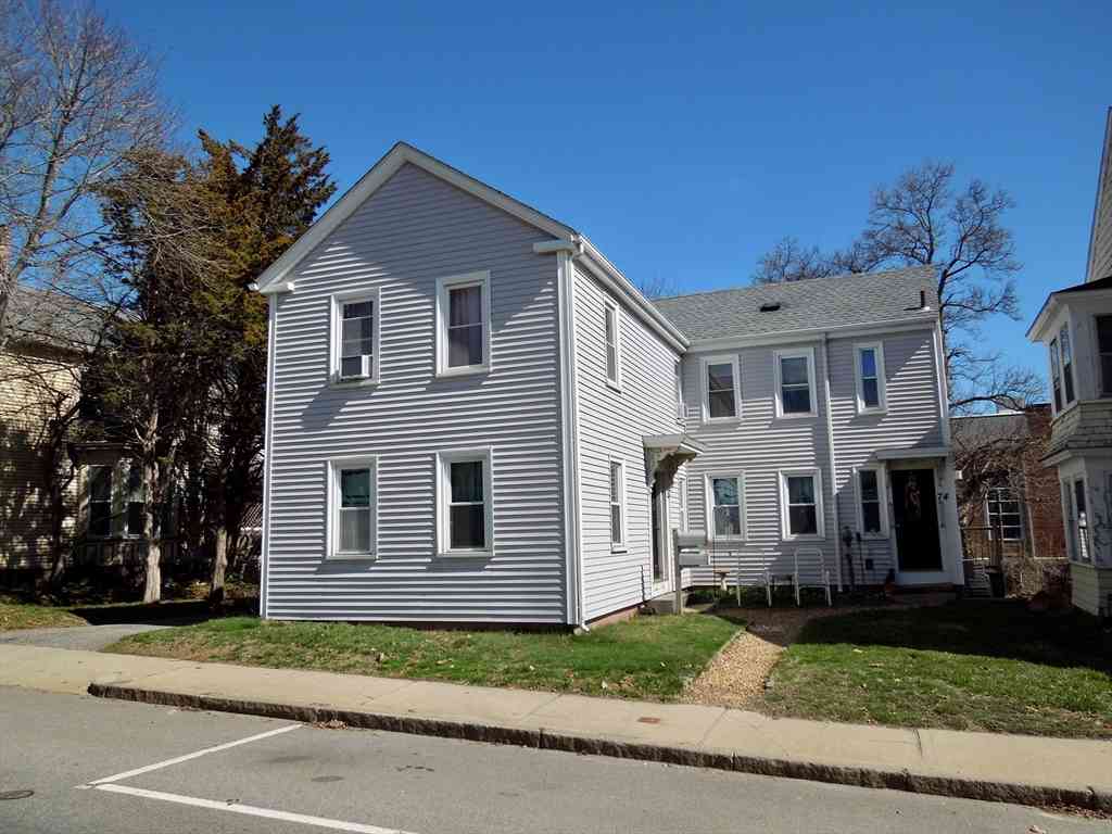 Apartment For Rent - 74 Sandwich Street #2S<br/> Plymouth, MA 02360