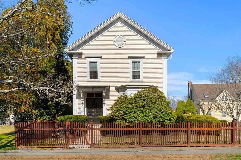 Homes For Rent - 130 Pine St<br/> Danvers, MA 01923