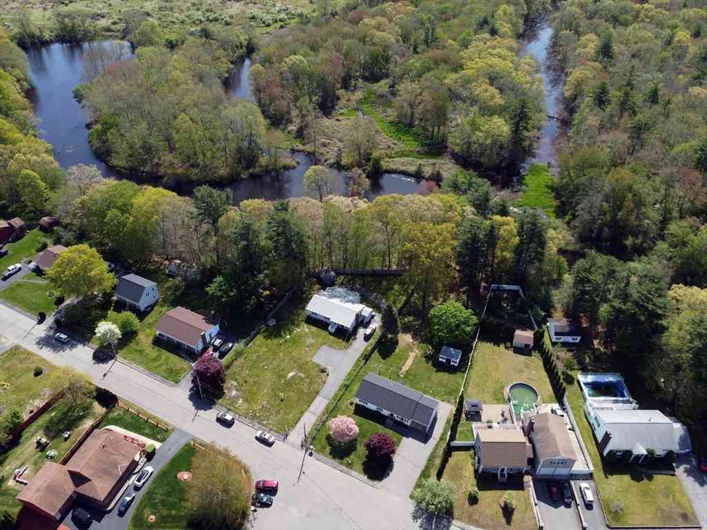 Homes For Sale - 240 Paul Revere Terrrace #WATERFRONT<br/> Taunton, MA 02780