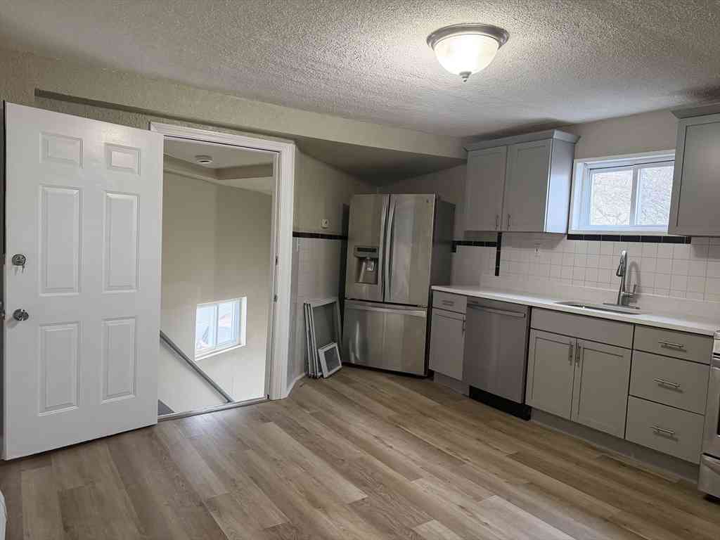 Apartment For Rent - 48 Wamesit St #2<br/> Lowell, MA 01852