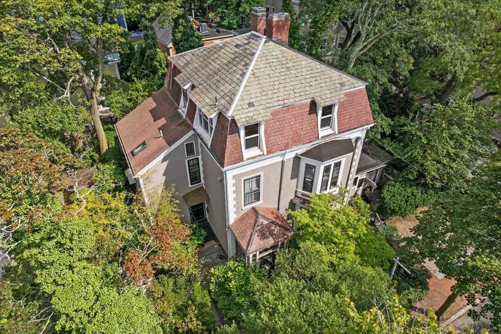 Multifamily For Rent - 32 Hawthorn St<br/> Cambridge, MA 02138