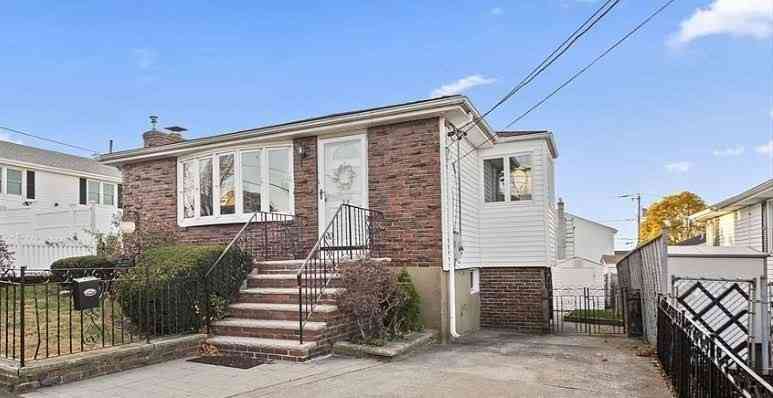 Apartment For Rent - 22 Conant St #1B<br/> Revere, MA 02151