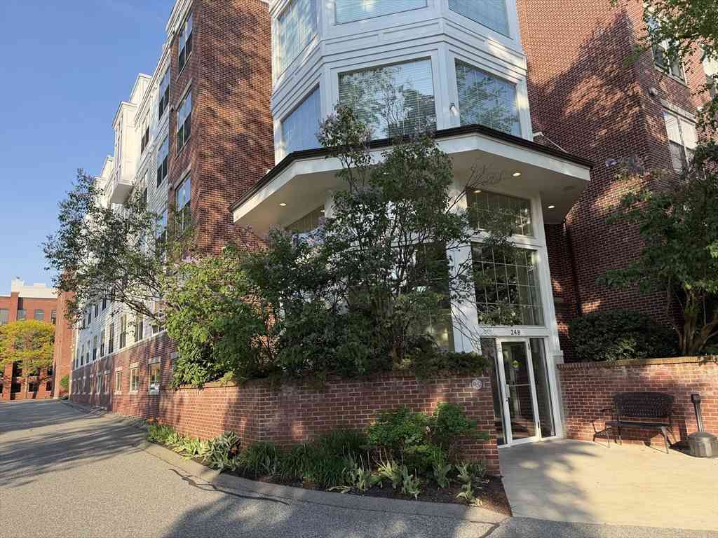 Condo For Rent - 248 Albion Street #312<br/> Wakefield, MA 01880
