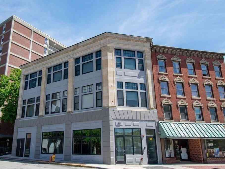 Apartment For Rent - 409 Main St. #3B<br/> Worcester County, Fitchburg, MA 01420