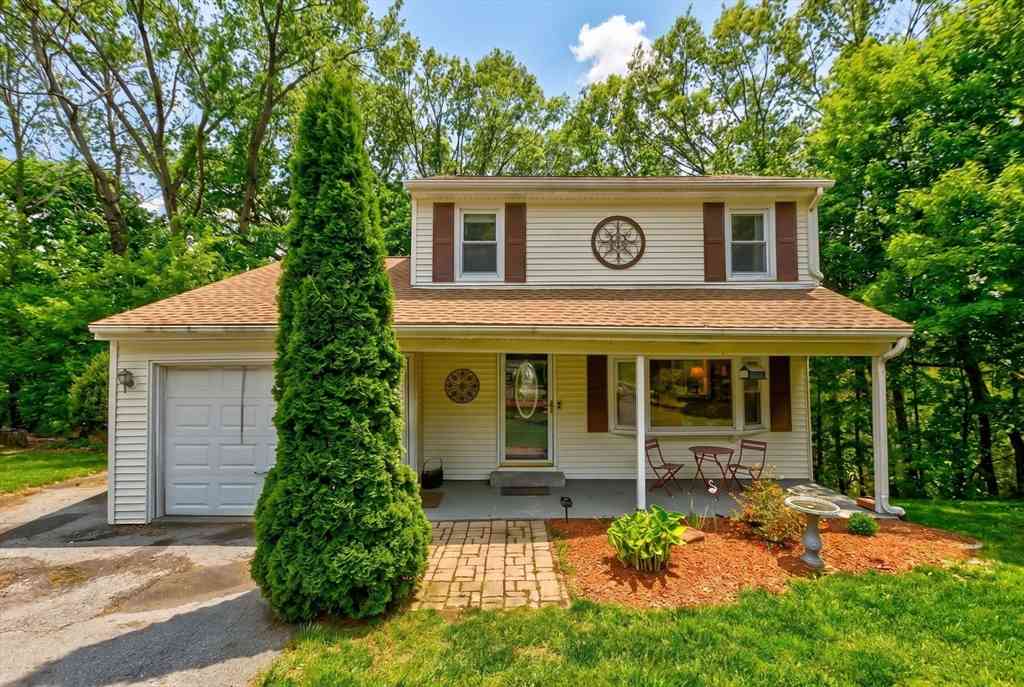 Homes For Sale - 48 Westview Rd<br/> Worcester, MA 01602