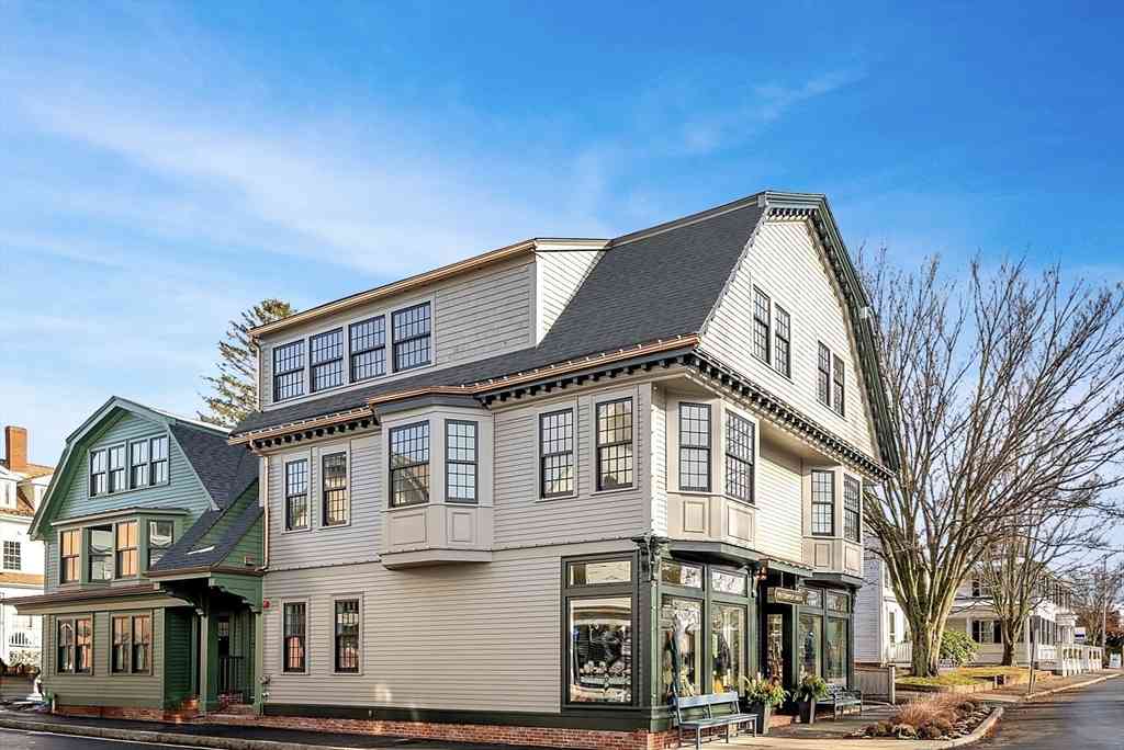 Apartment For Rent - 1 School Street #R9<br/> Manchester, MA 01944