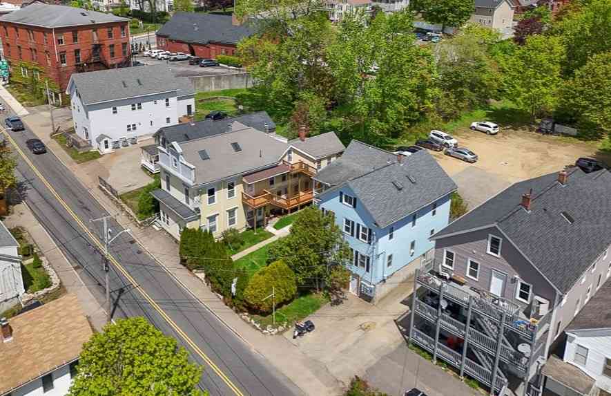 Homes For Rent - 9-11 Maple St<br/> Spencer, MA 01562