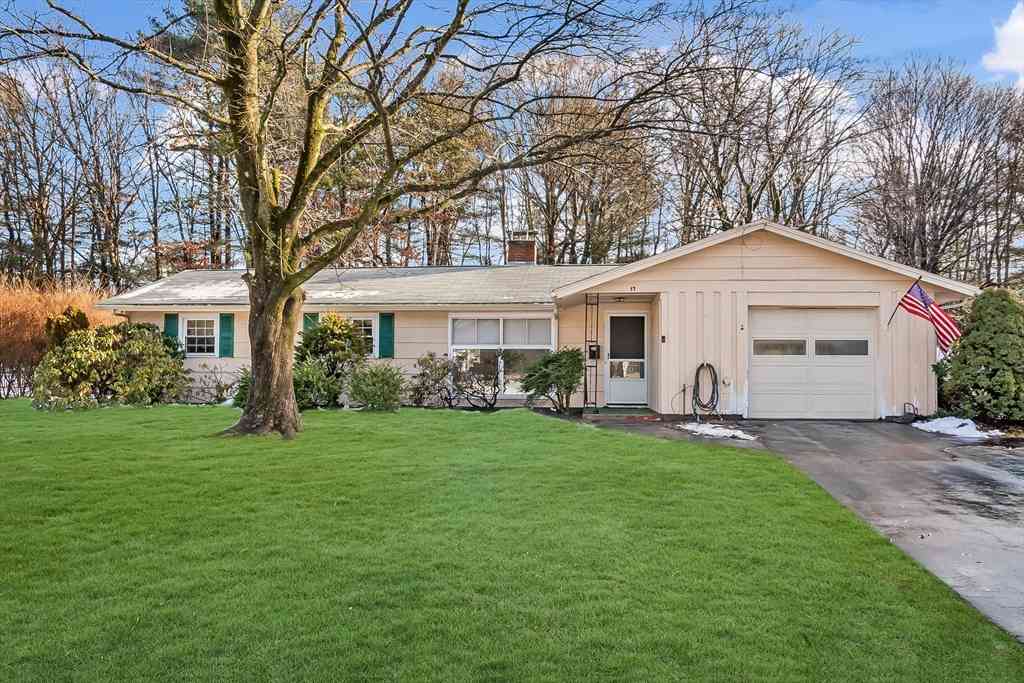 Homes For Rent - 17 Francine Rd<br/> Framingham, MA 01701