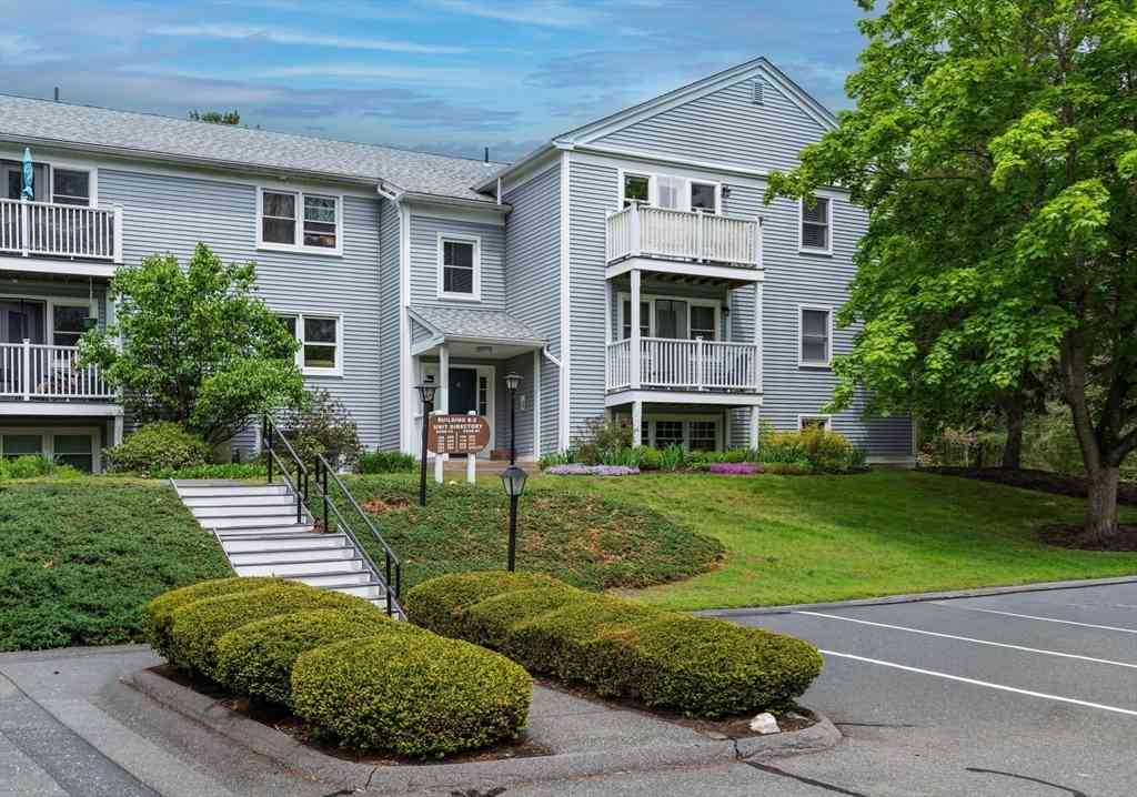 Condo For Sale - 46 Evergreen Rd #310<br/> Hampshire County, Northampton, MA 01053