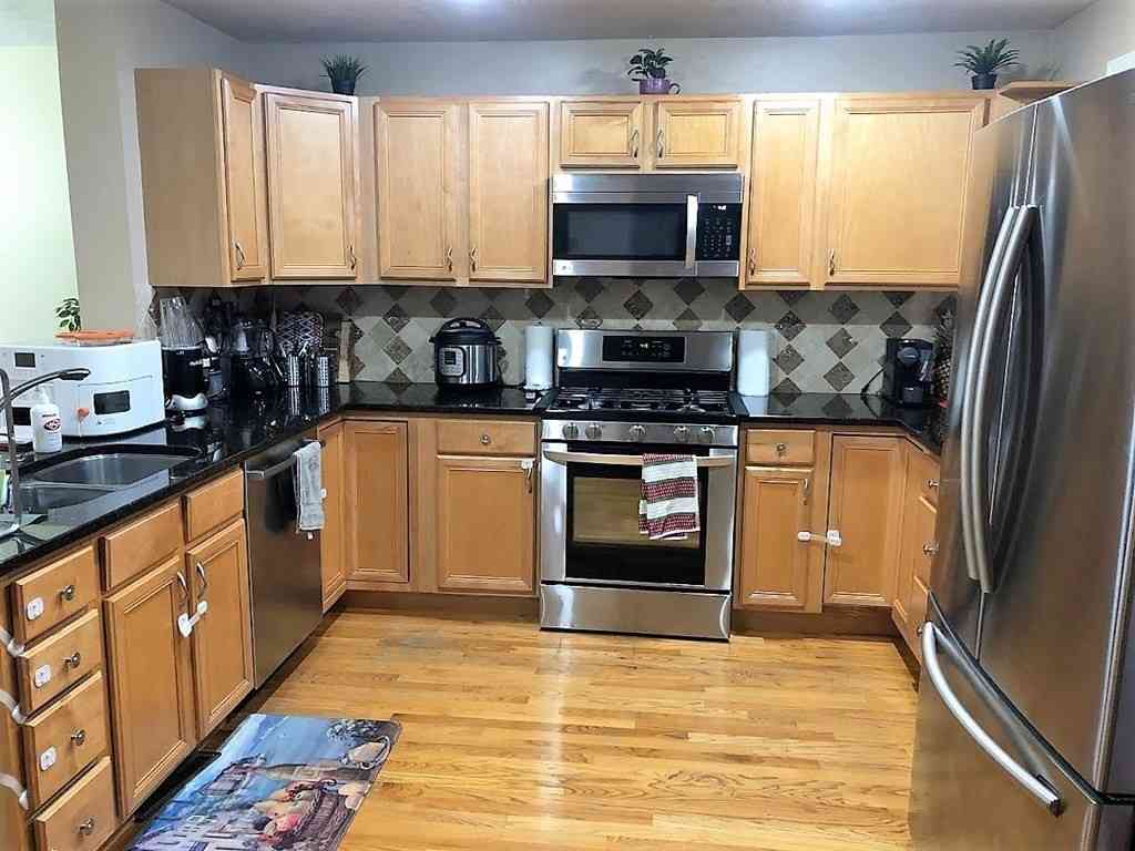 Homes For Rent - 12 Ship Ave #5<br/> Medford, MA 02155