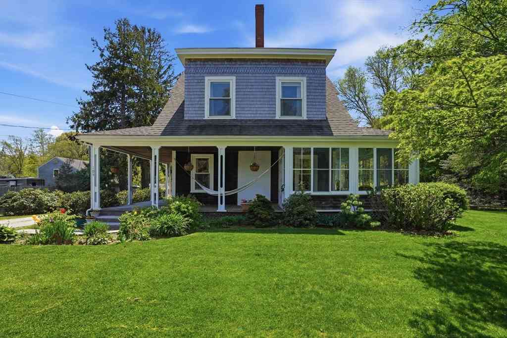 Homes For Sale - 105 Scraggy Neck Rd<br/> Barnstable County, Bourne, MA 02534