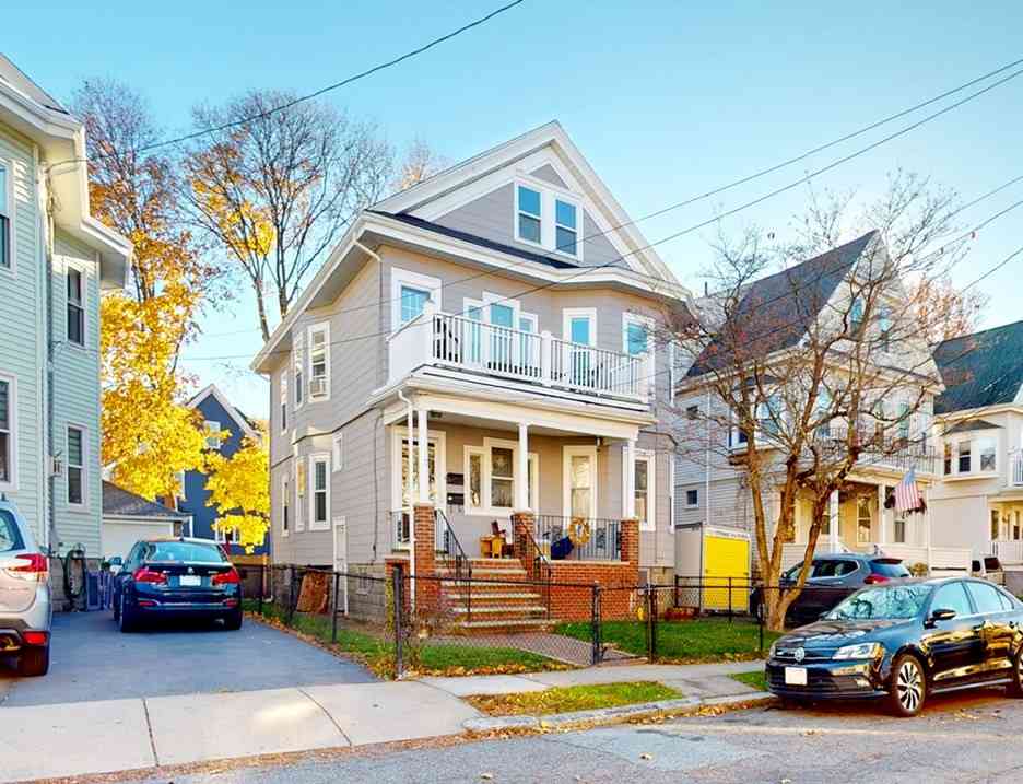Apartment For Rent - 17 Gorham Rd #2<br/> Medford, MA 02155