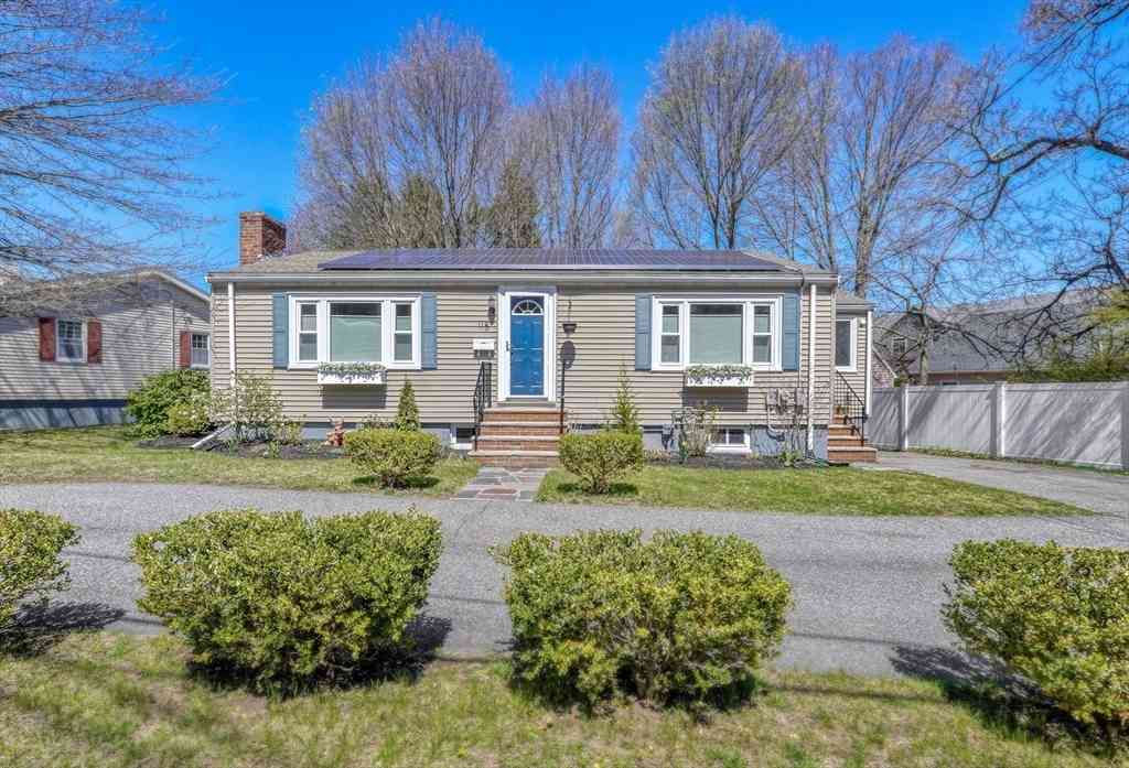 Homes For Rent - 115 Washington St<br/> Melrose, MA 02176