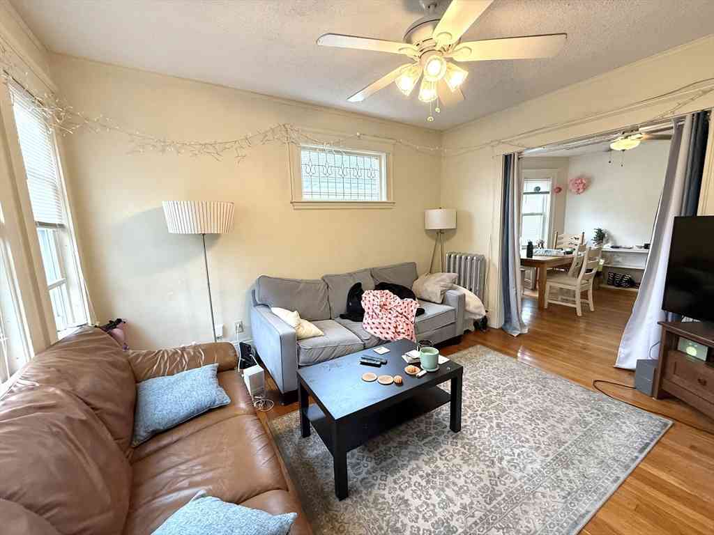 Apartment For Rent - 221 Boston Ave. #2<br/> Medford, MA 02155