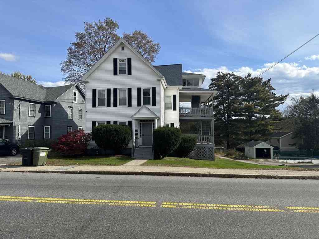 Homes For Rent - 32 Main St<br/> Spencer, MA 01562