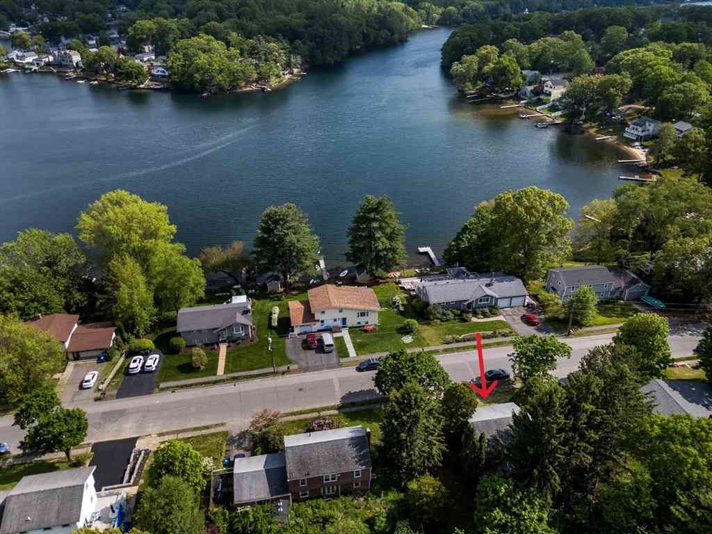 Homes For Sale - 44 Fort Meadow Drive<br/> Middlesex County, Hudson, MA 01749