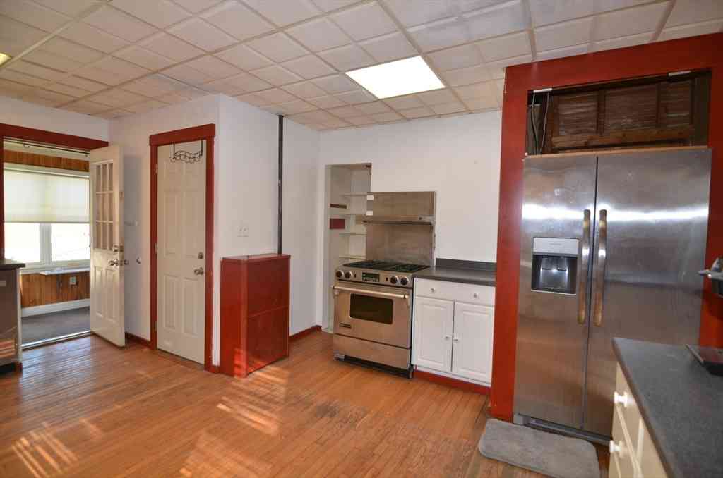 Apartment For Rent - 245 Presidents Ln #1<br/> Quincy, MA 02169