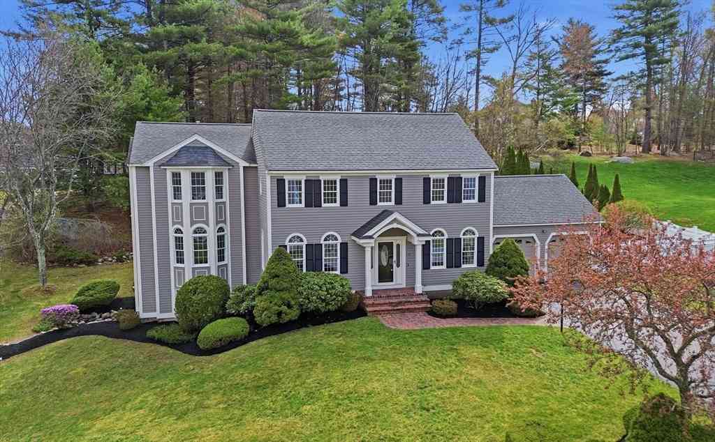 Condo For Sale - 18 Chicory Road #18<br/> Middlesex County, Westford, MA 01886