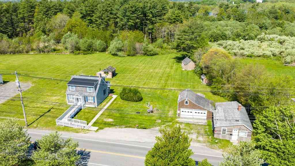Homes For Sale - 576 Faunce Corner Rd<br/> Dartmouth, MA 02747